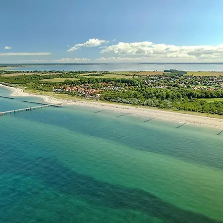 Apartment 2-zimmer Zwischen Ostsee Und Bodden Mit Sued- Und Westbalkon